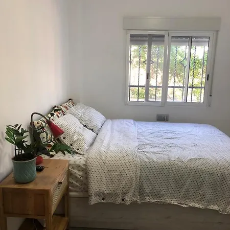 Homestay Remedios -rooms In Private House- *